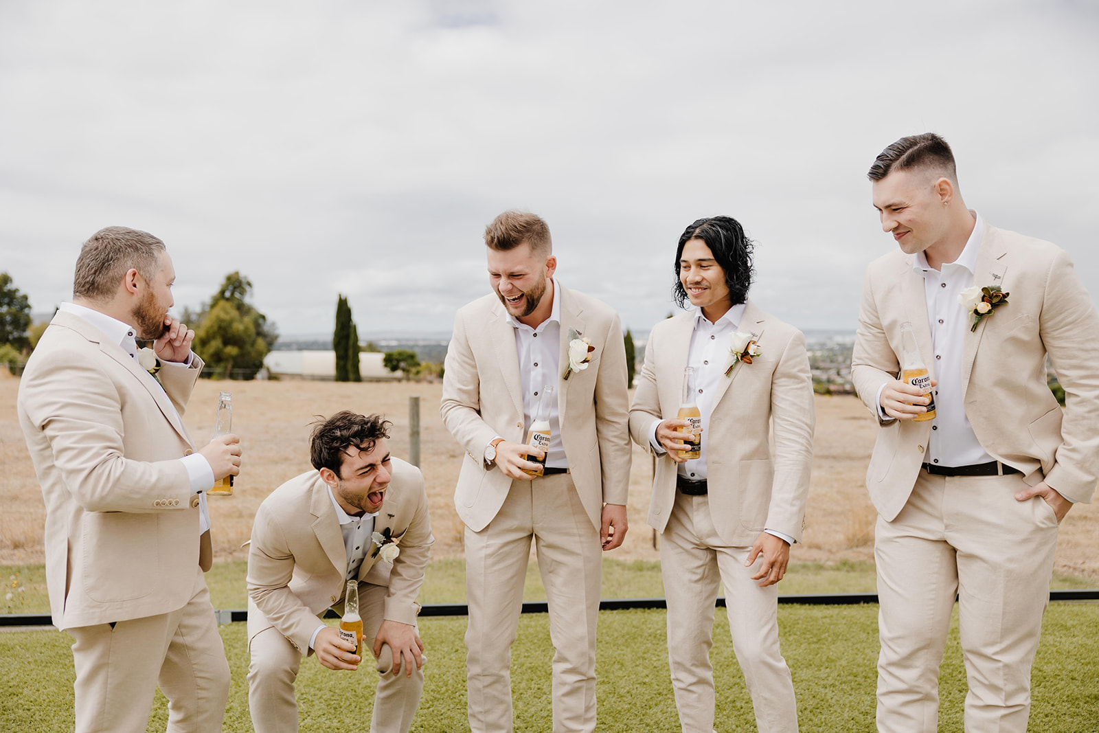 Tenneale and Martyn wedding photograph 3