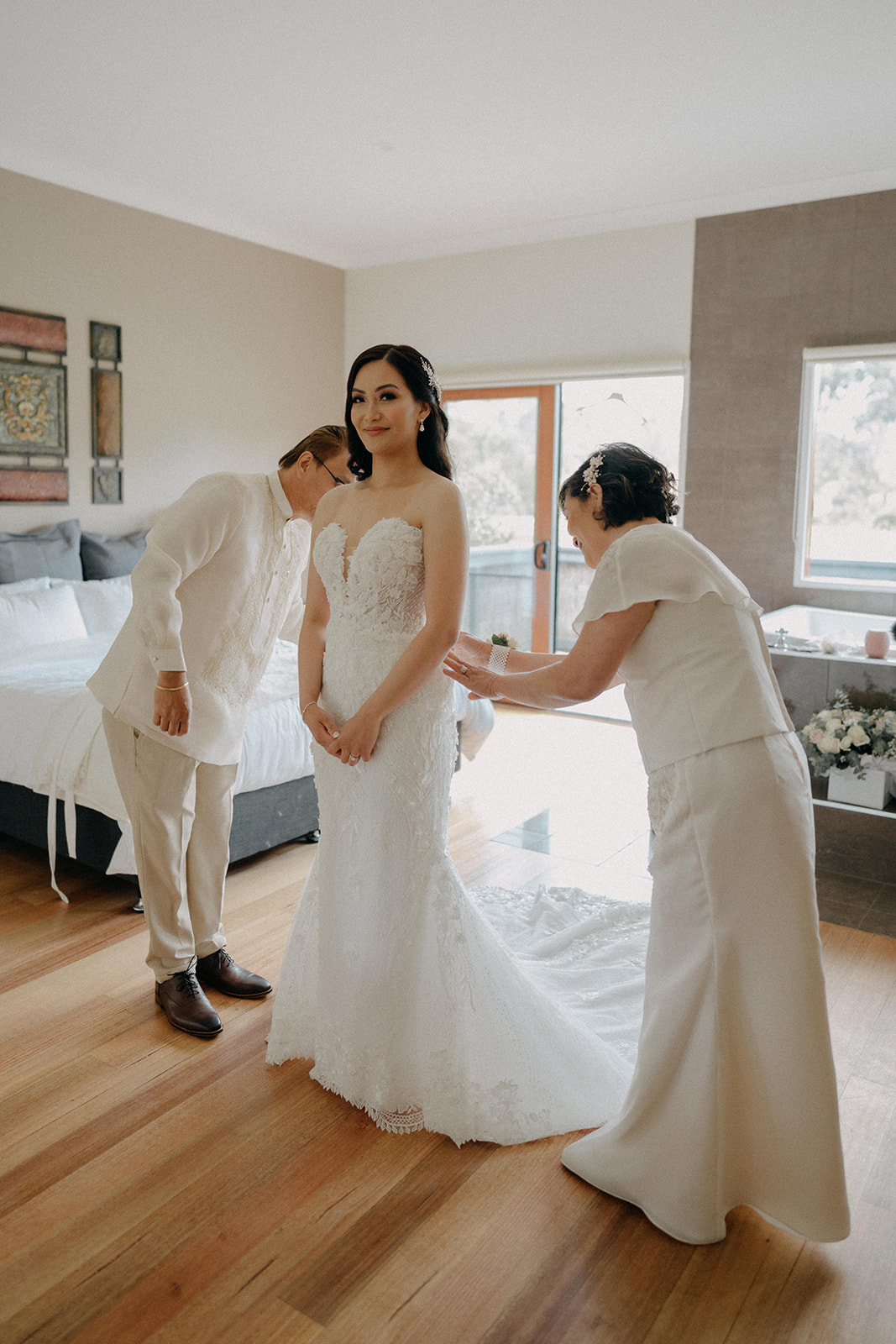 Kristine and Jonathan wedding photograph 11