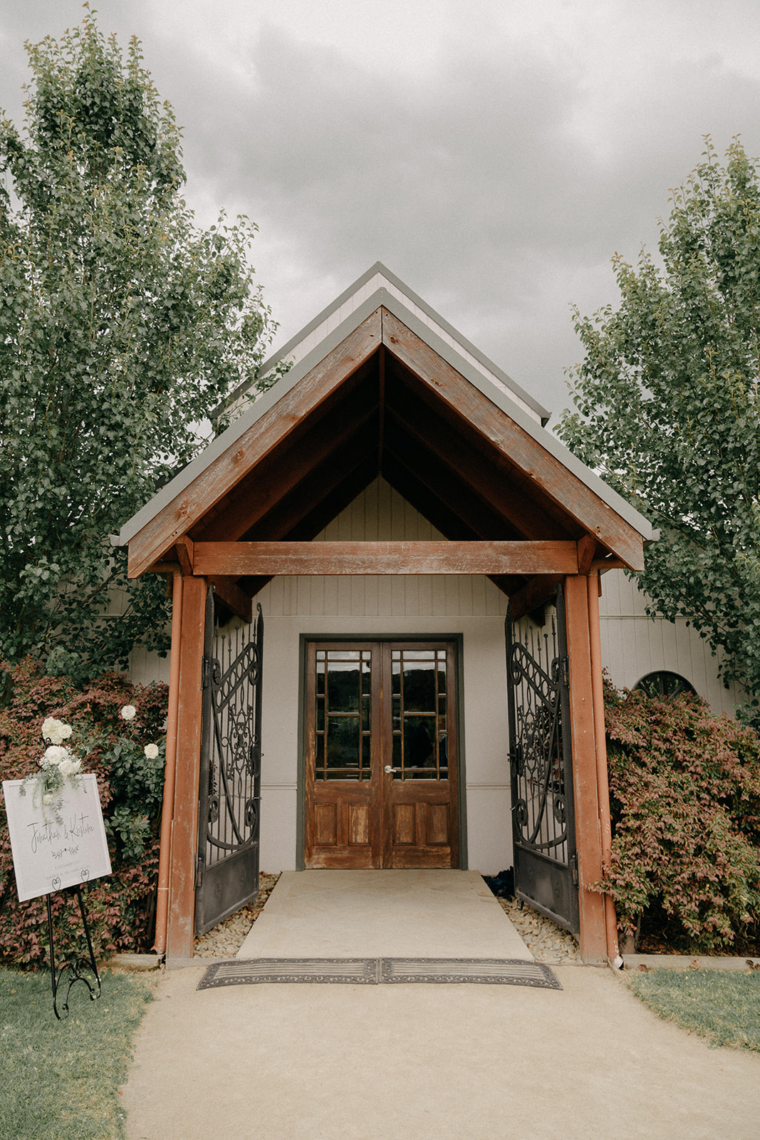 Kristine and Jonathan wedding photograph 18