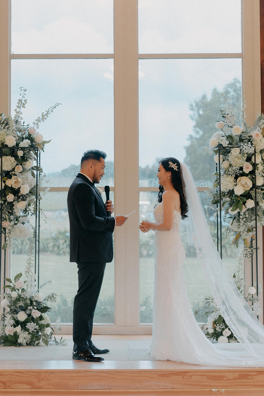 Kristine and Jonathan wedding photograph 25