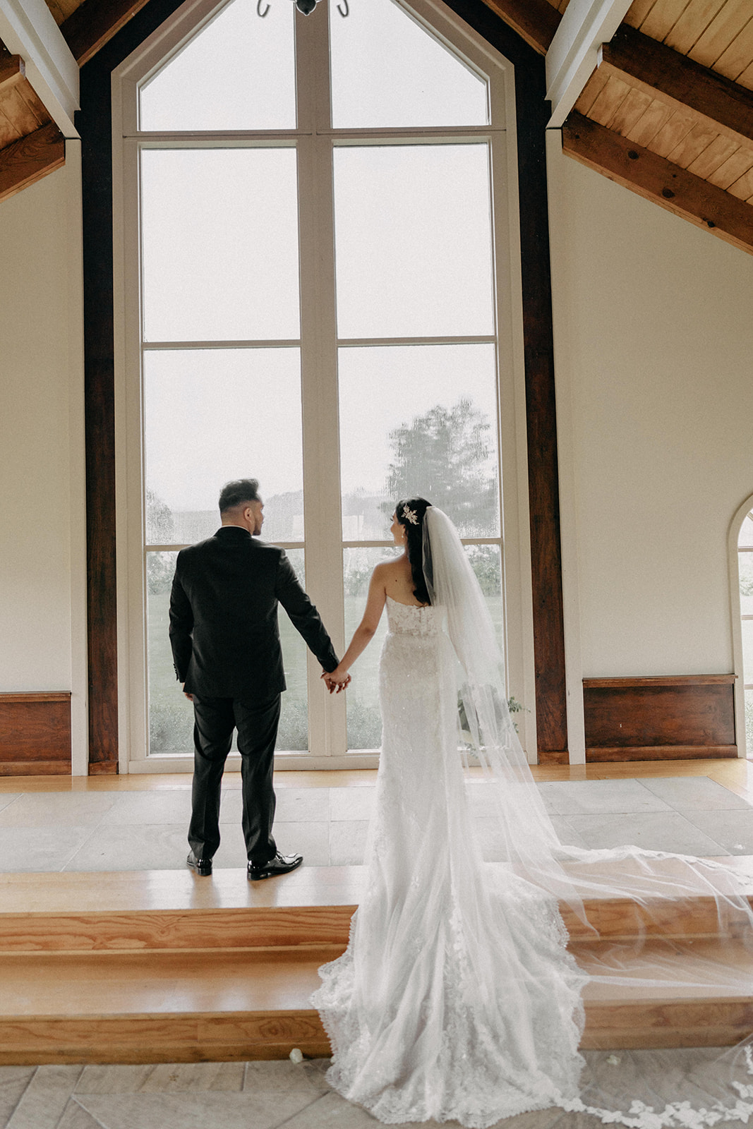 Kristine and Jonathan wedding photograph 31