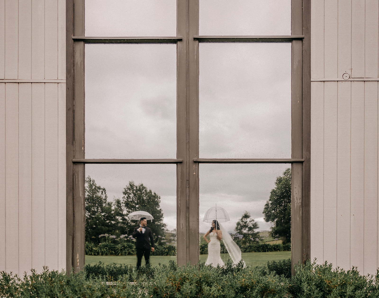 Kristine and Jonathan wedding photograph 35