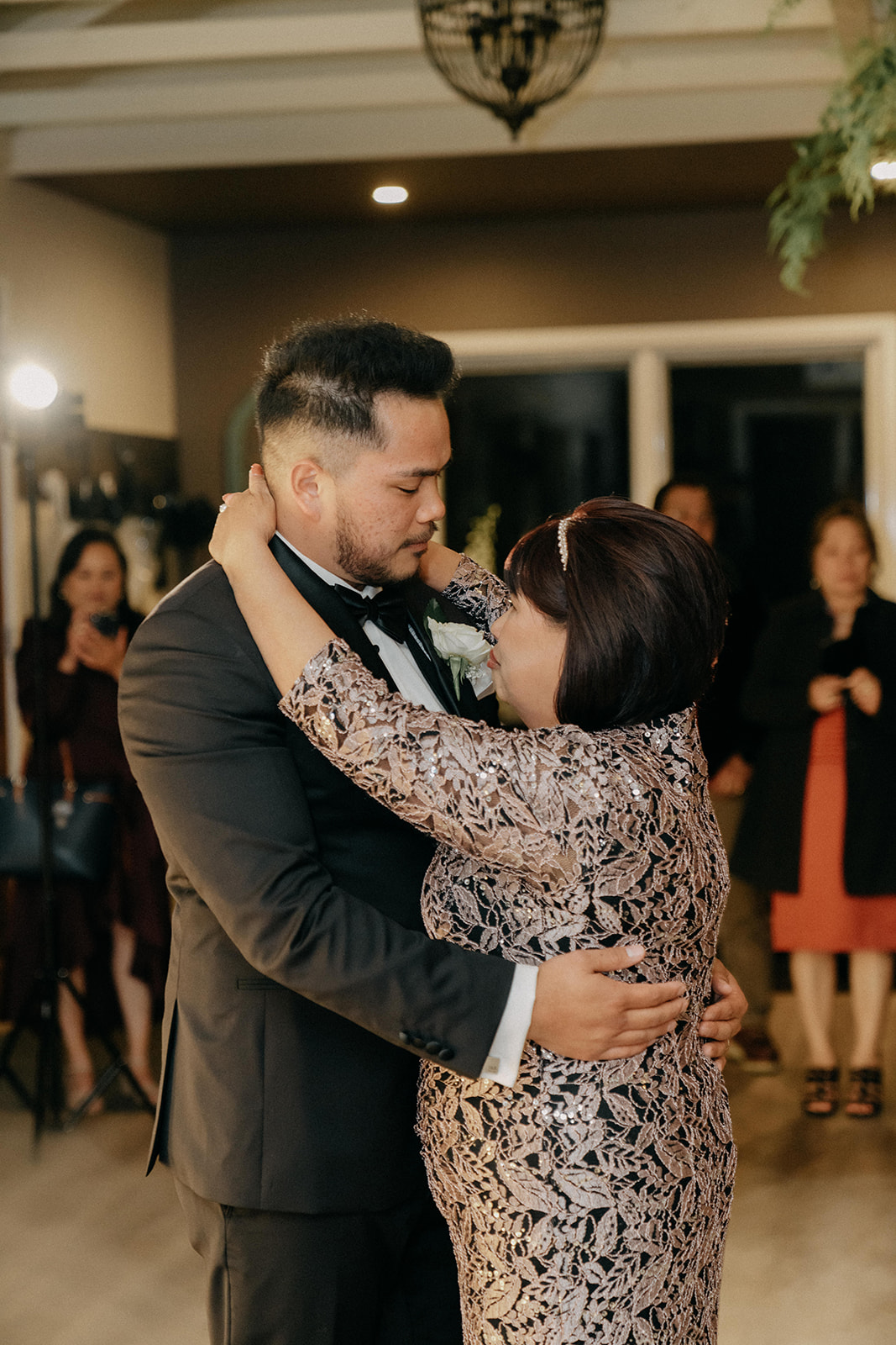 Kristine and Jonathan wedding photograph 51