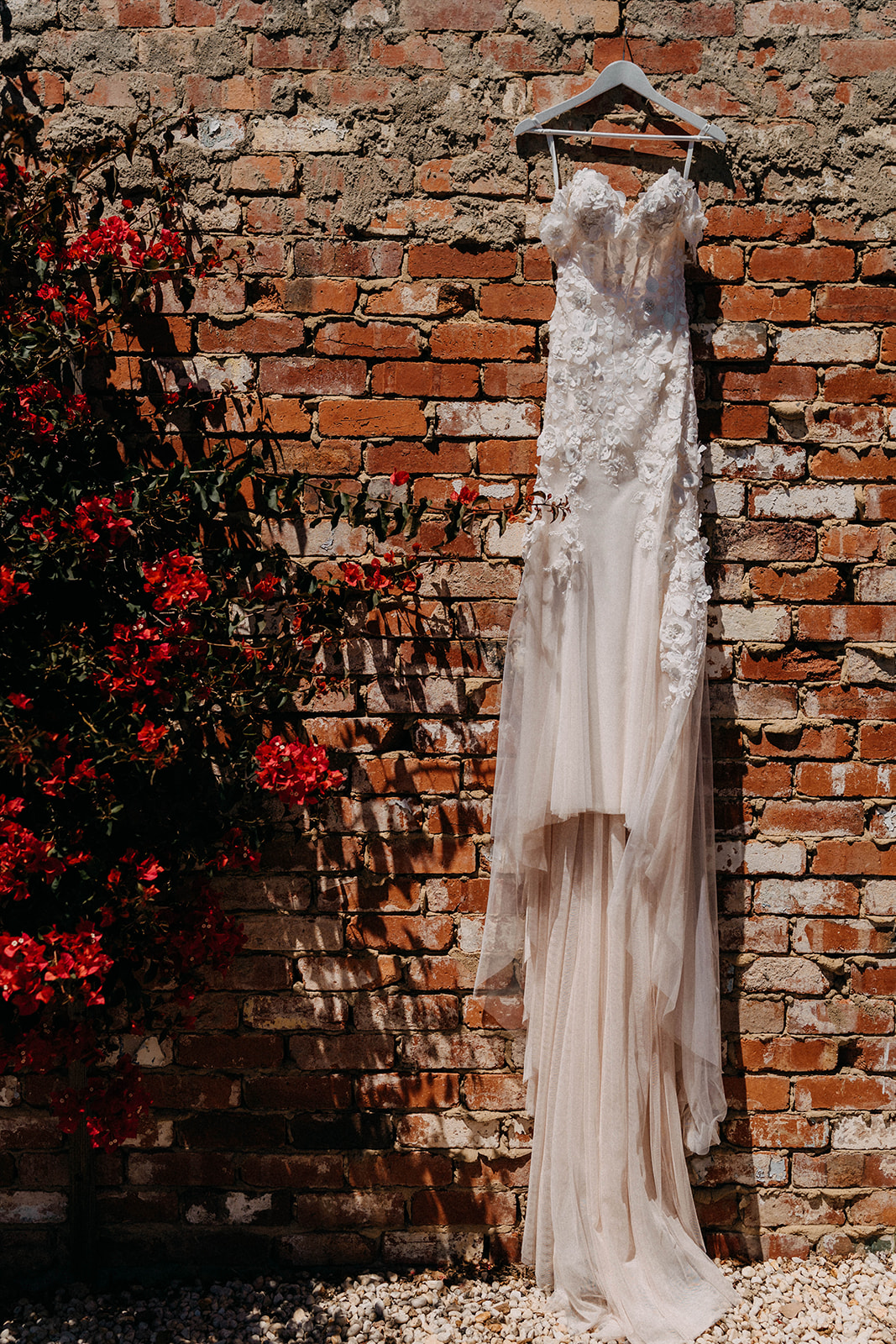 Daniella and James wedding photograph 9