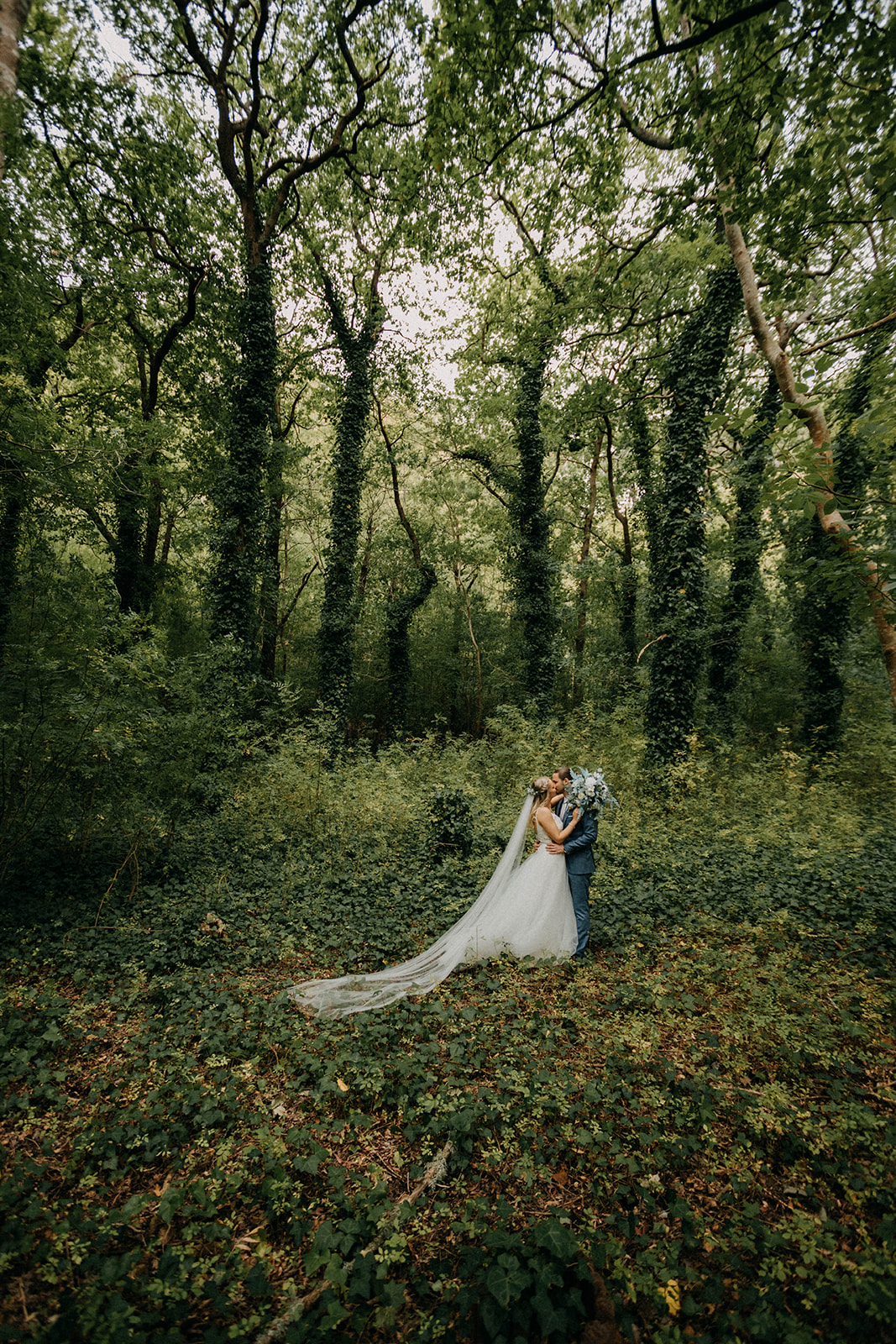 Meagan and Charlie wedding photograph 34